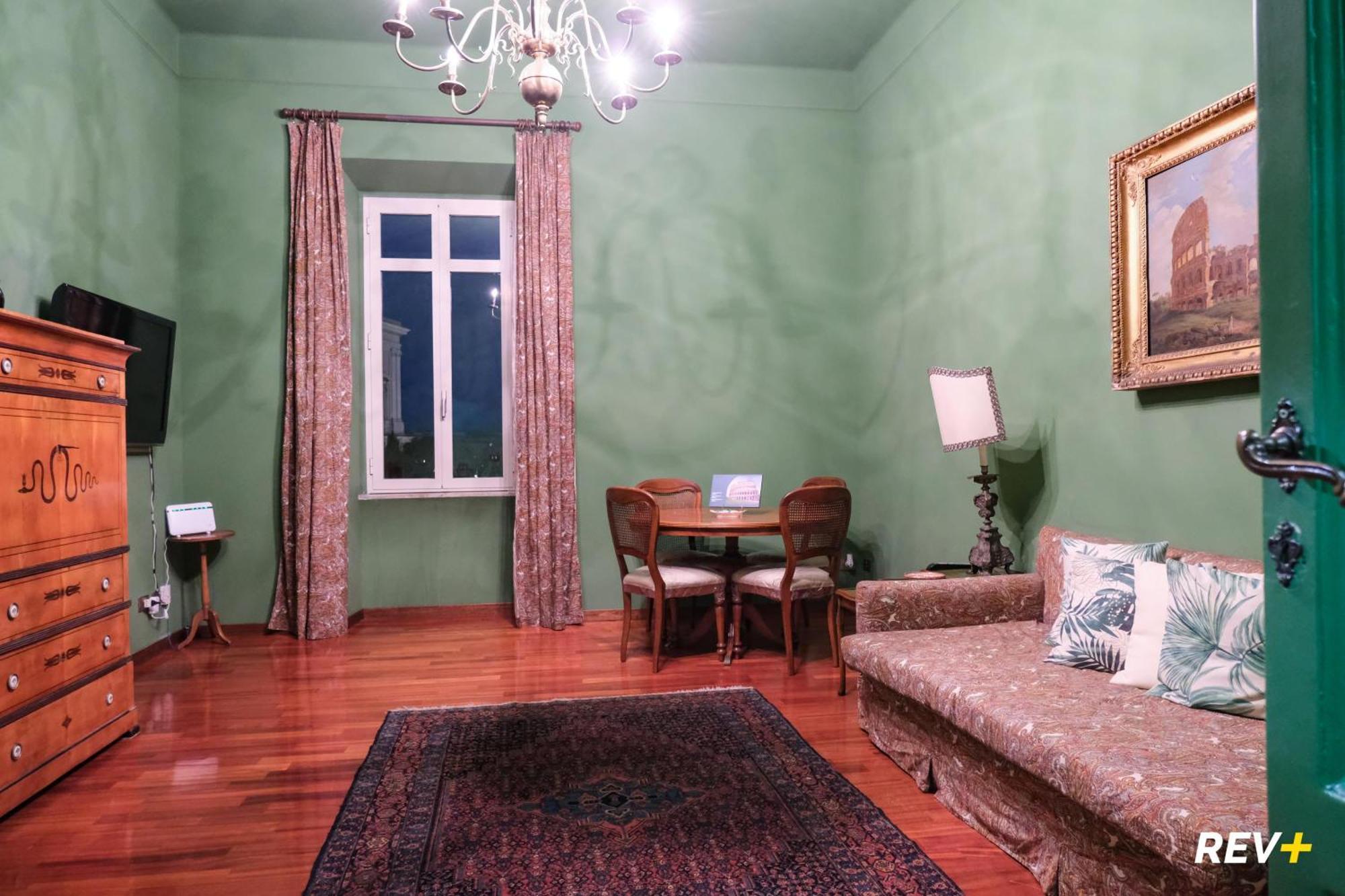 Apartment Pantera House Rom